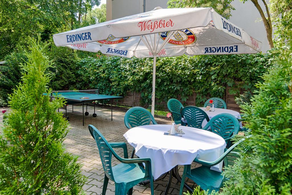 Hotel Smetana Dresden Exterior photo